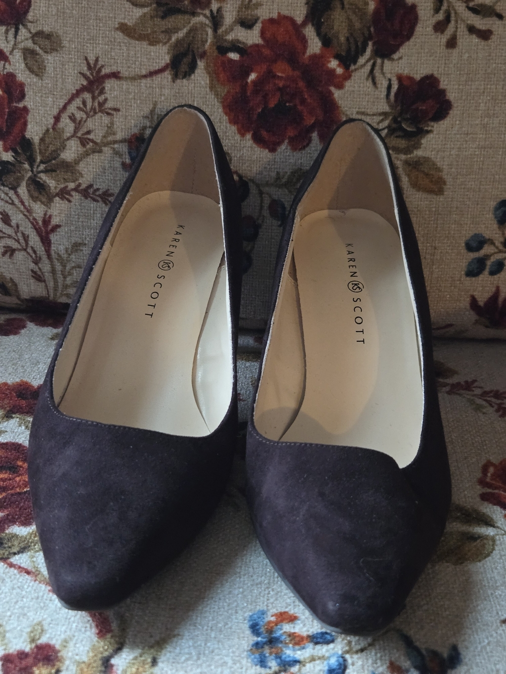 Karen Scott Women's Pointed Toe Suede Pumps - Deep Plum